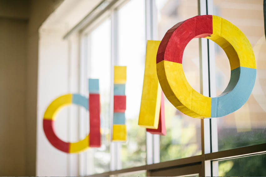 AI智能助手的在线电话测压